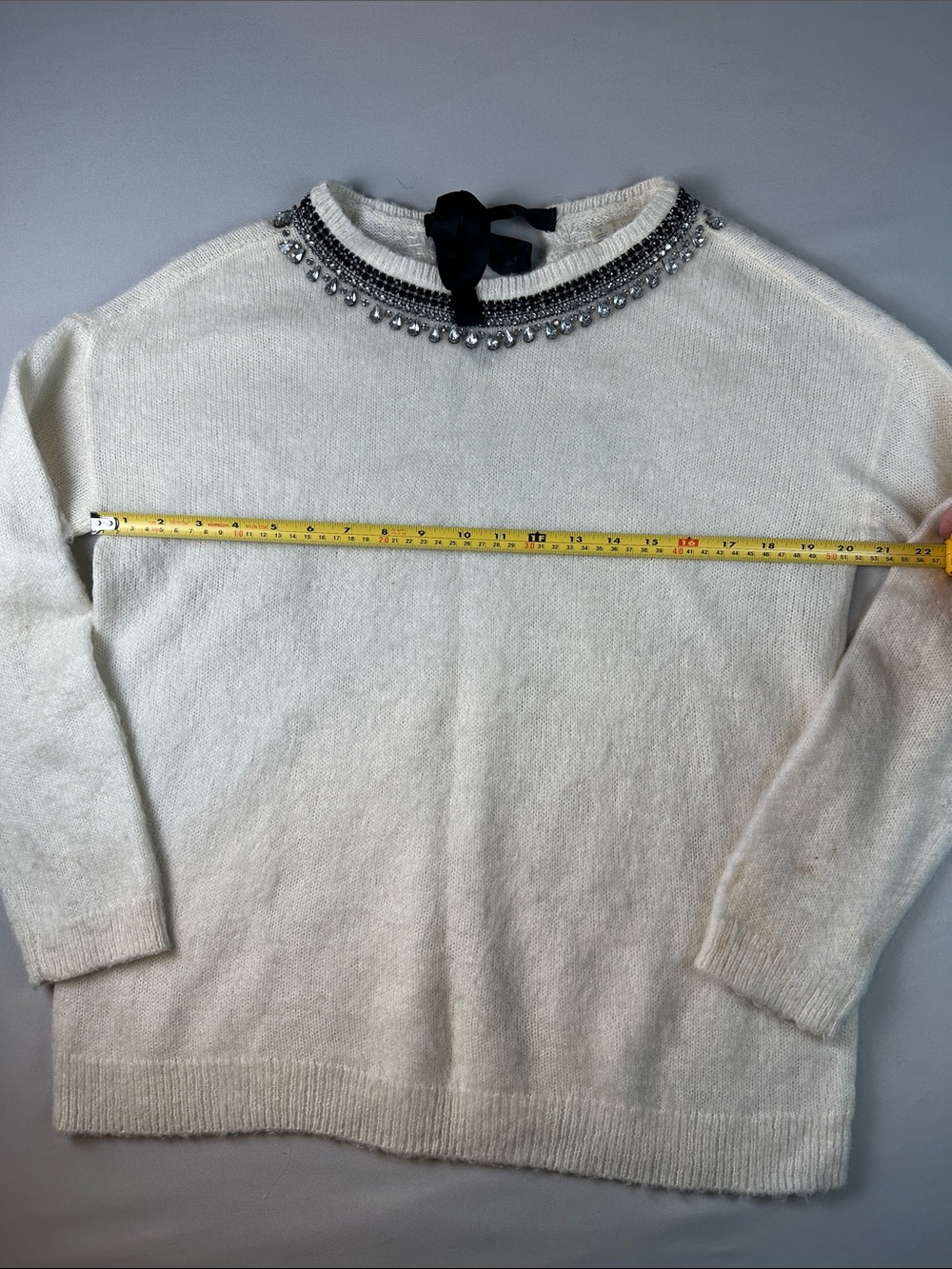 hinge Cream Oversized Crewneck Sweater Size Small Beaded Neckline Bow - Picture 4 of 7